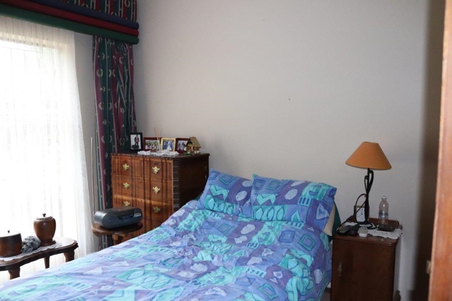 8 Bedroom Property for Sale in Grimbeeck Park North West